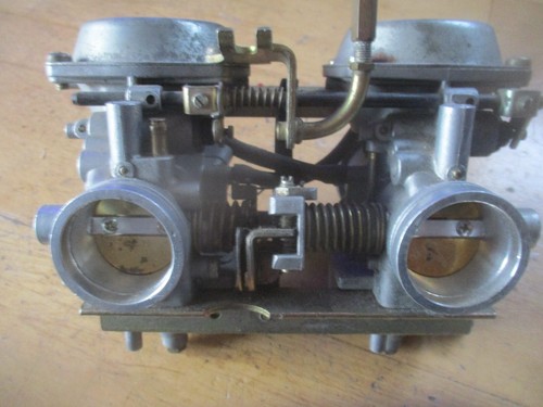 Suzuki gsx400e mikuni vergaser - suzuki,